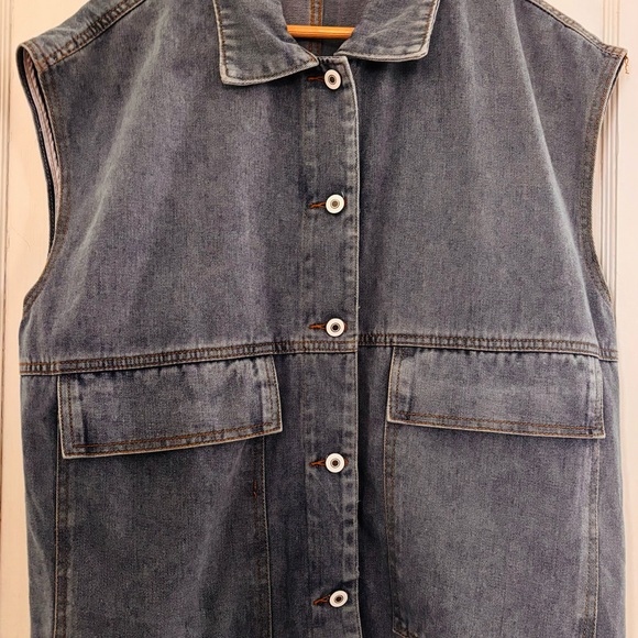 Sleeveless Denim Vest with Button Front - Picture 1 of 5